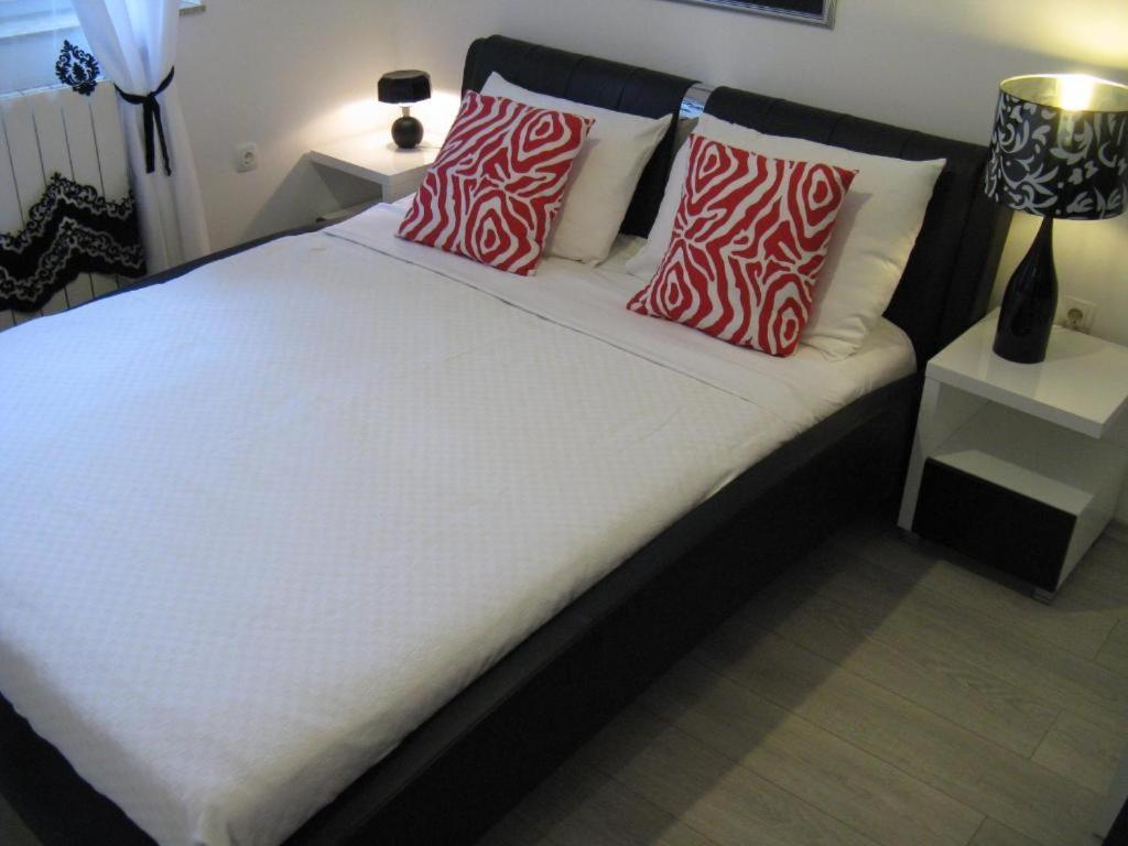 Апартаменты Apartman Ljubica 4 Крк Экстерьер фото