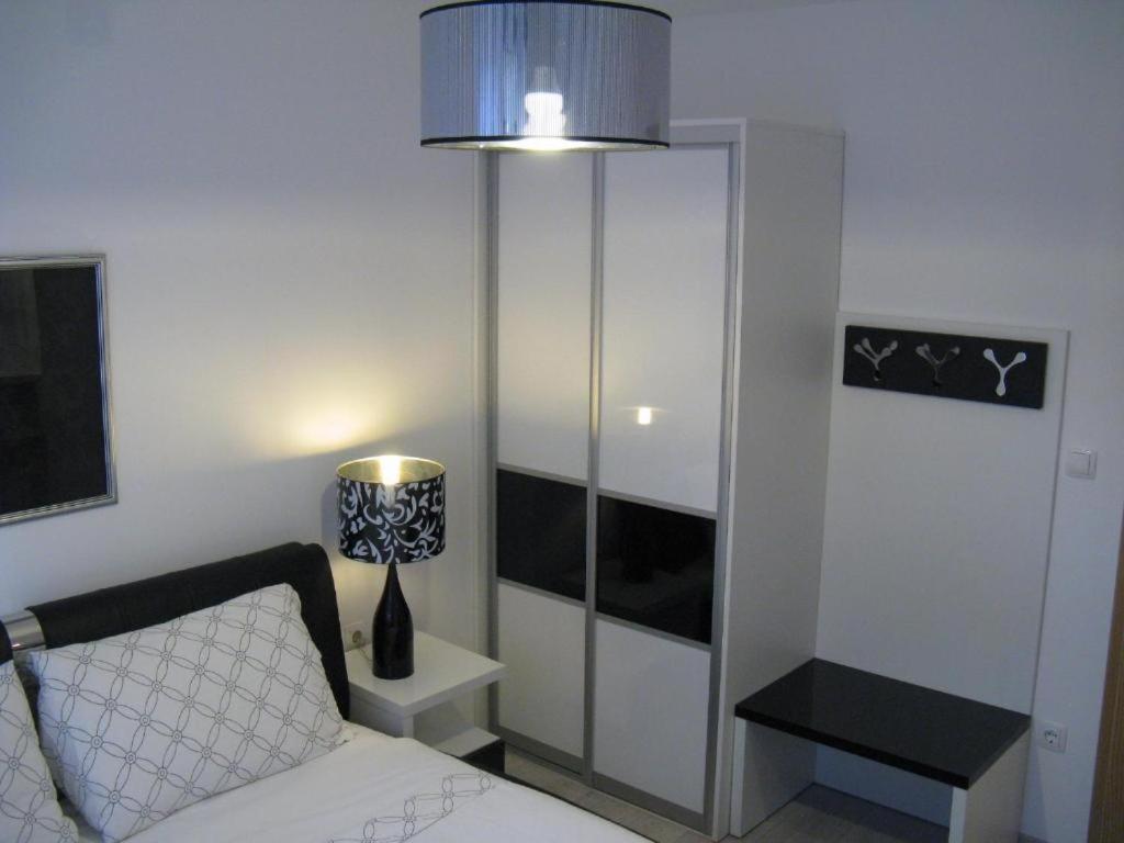 Апартаменты Apartman Ljubica 4 Крк Экстерьер фото